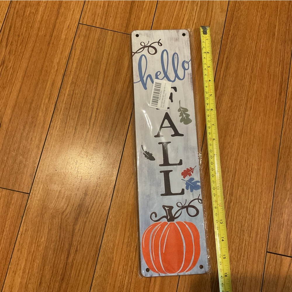 Autumn Welcome Sign with Pumpkin Design